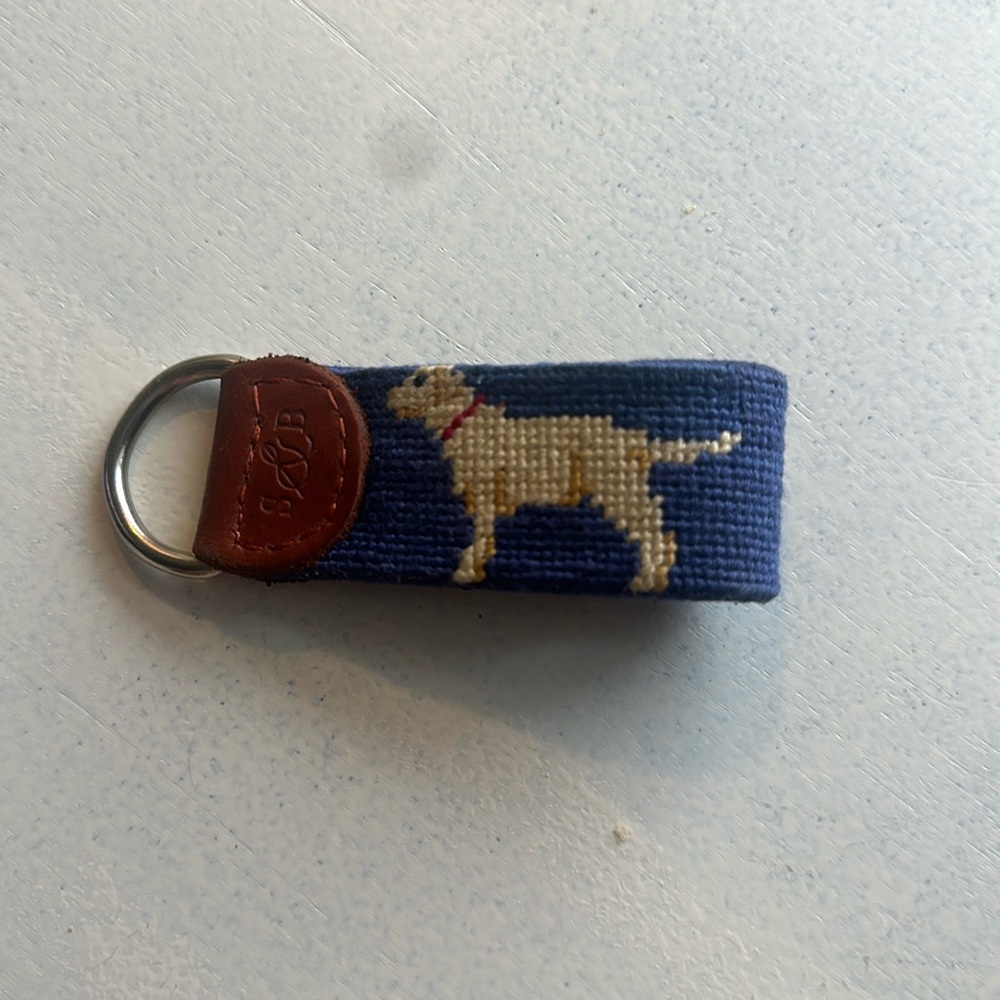 Smathers and Branson Yellow Lab Key Fob
